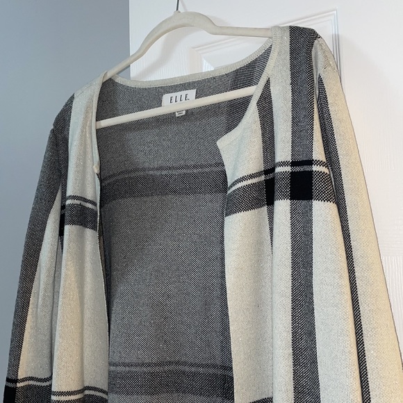 New plaid cardigan. - Picture 4 of 4